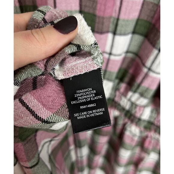 Torrid Babydoll Crinkle Flannel Gauze Button UpShort Sleeve Plus Size 2 Women’s - Picture 4 of 6